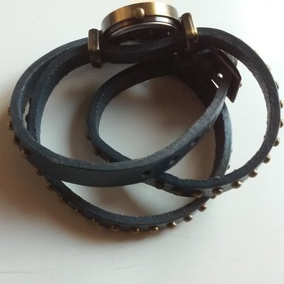 Wrap Watch New Unused Dark Blue 23"  Leather Strap Wraps 3 Times Needs Battery - Picture 2 of 4